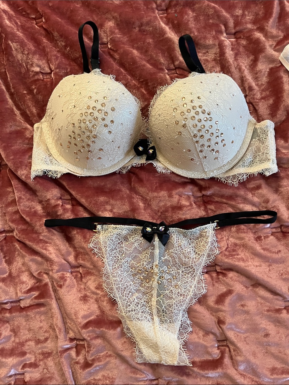 Victoria's Secret Ivory Lace Push-Up Bra & Thong with Black Accents